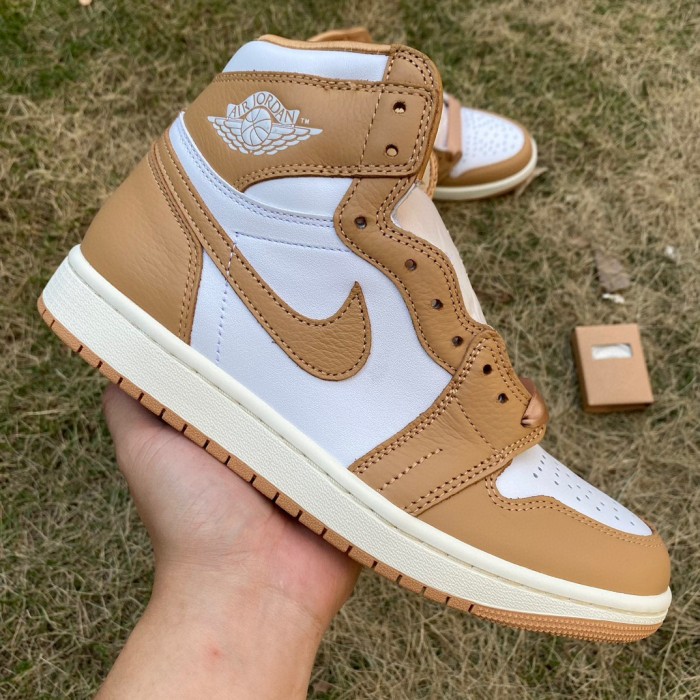 Air Jordan 1 Retro High OG Praline