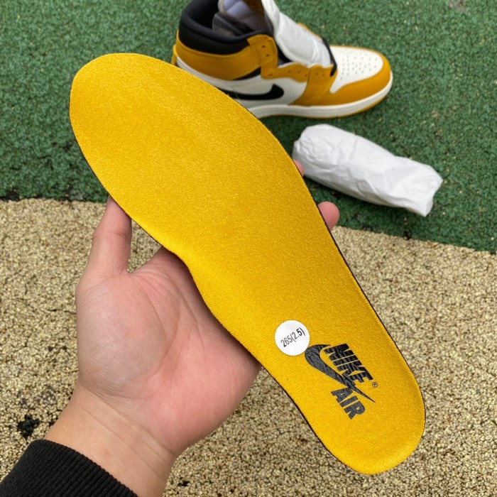 Air Jordan 1 Retro High OG Yellow Ochre
