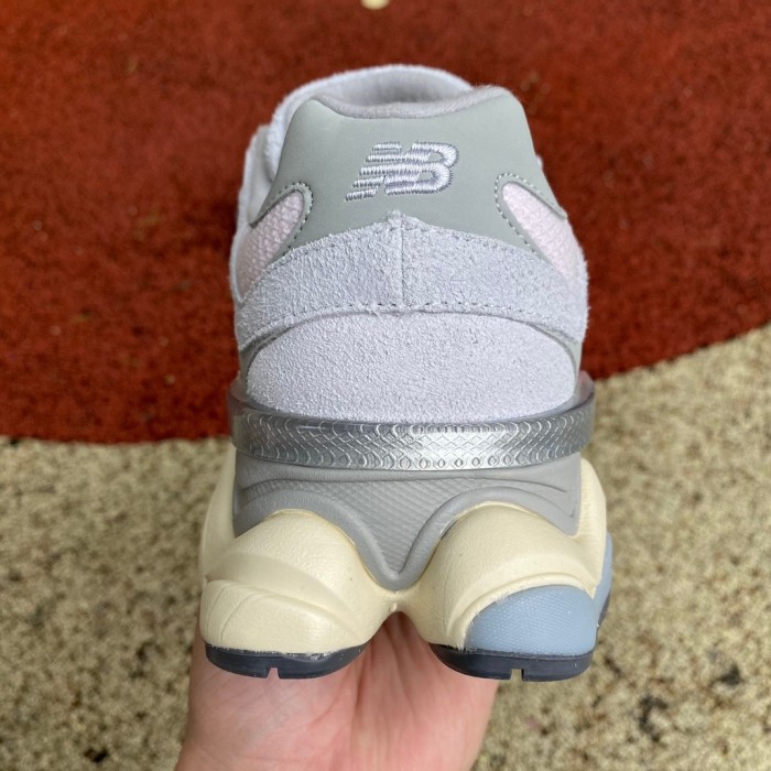 New Balance 9060 Granite Blush