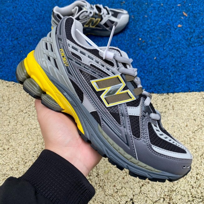 New Balance 1906U Castlerock Ginger Lemon