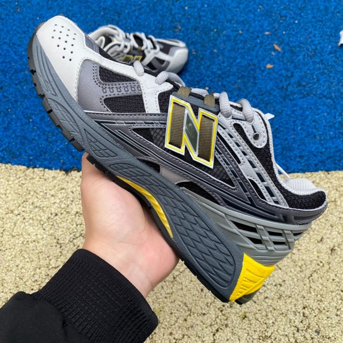 New Balance 1906U Castlerock Ginger Lemon