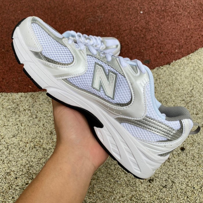 New Balance 530 White Silver Metallic