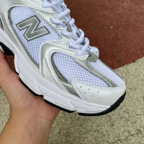 New Balance 530 White Silver Metallic
