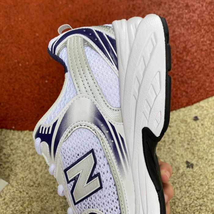 New Balance 530 White Navy