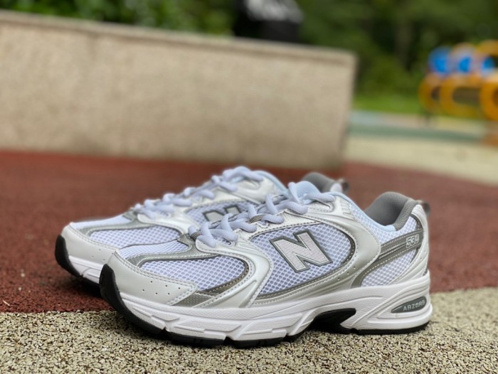 New Balance 530 White Silver Metallic
