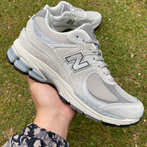 New Balance 2002R Grey