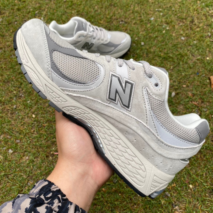 New Balance 2002R Grey