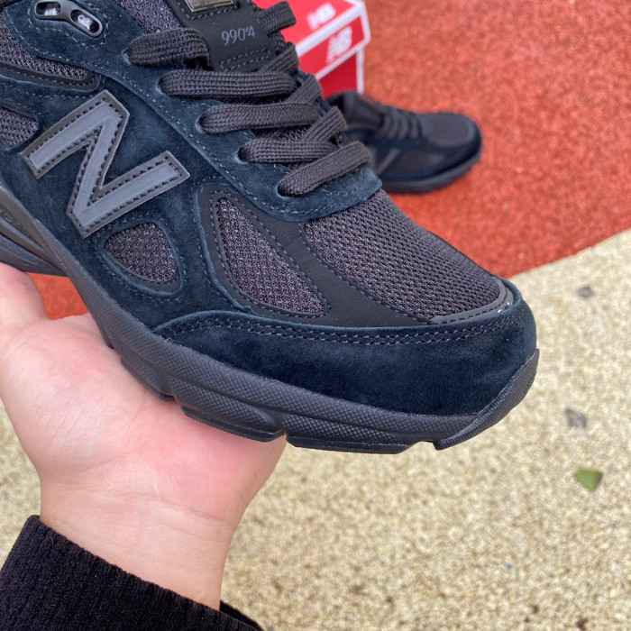New Balance 990v4 Made In USA 'Black'