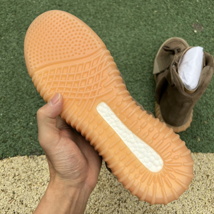 Adidas Yeezy Boost 750 Chocolate