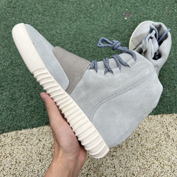 Adidas Yeezy Boost 750 OG Light Brown