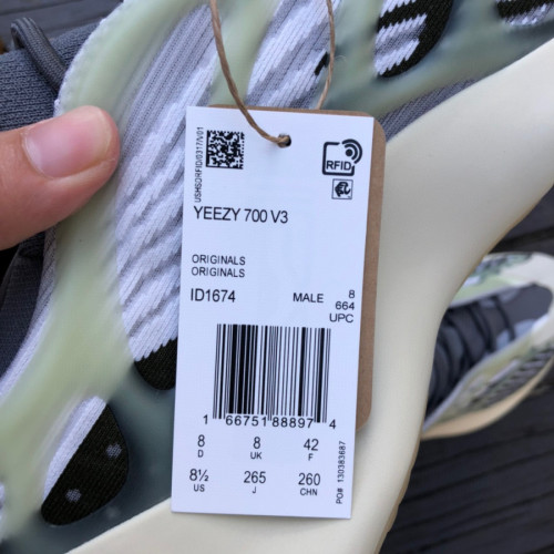 Adidas Yeezy 700 V3 Fade Salt
