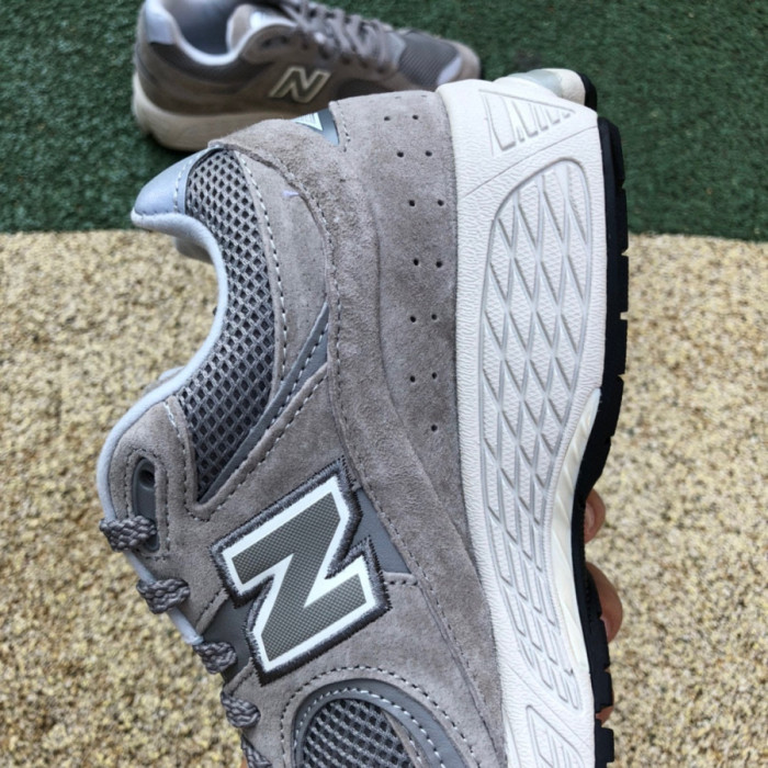 New Balance 2002R Marblehead Light Aluminum