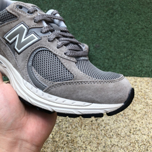 New Balance 2002R Marblehead Light Aluminum