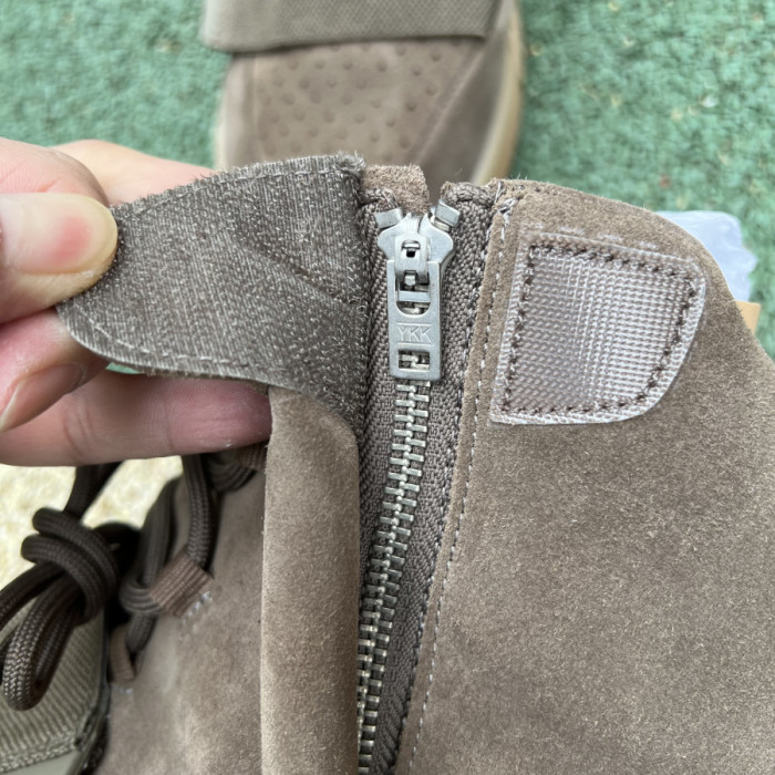 Adidas Yeezy Boost 750 Chocolate