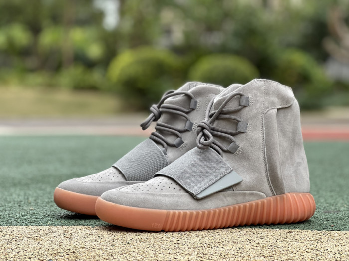 Adidas Yeezy Boost 750 Light Grey Glow In the Dark