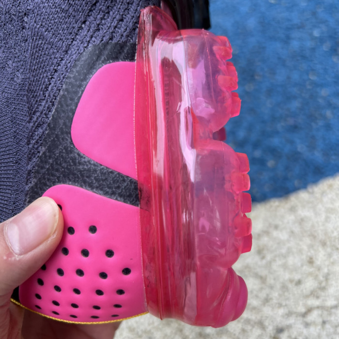 Air VaporMax Flyknit Moc 2 Gridiron Pink Blast