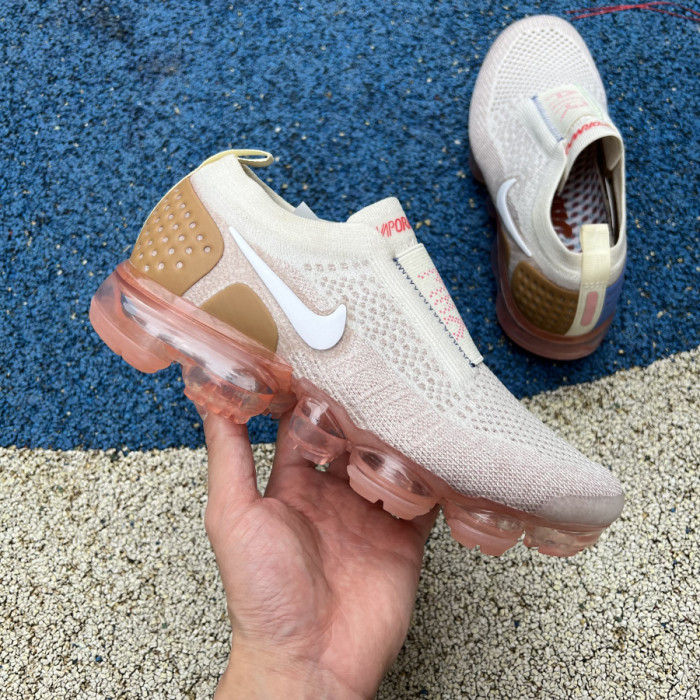 Air VaporMax Moc 2 Sail Wheat