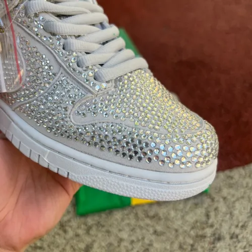 NIKE DUNK LOW CACTUS PLANT FLEA MARKET PURE PLATINUM