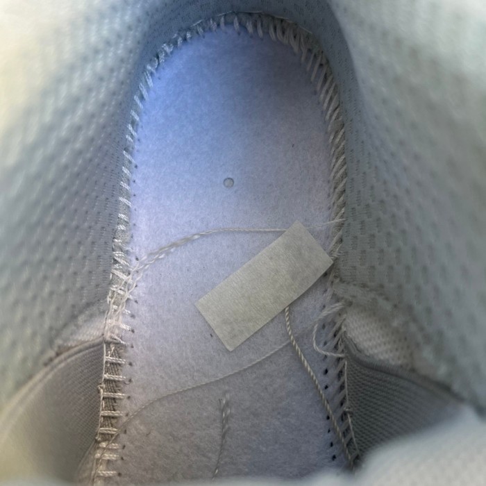 NIKE DUNK LOW CACTUS PLANT FLEA MARKET PURE PLATINUM