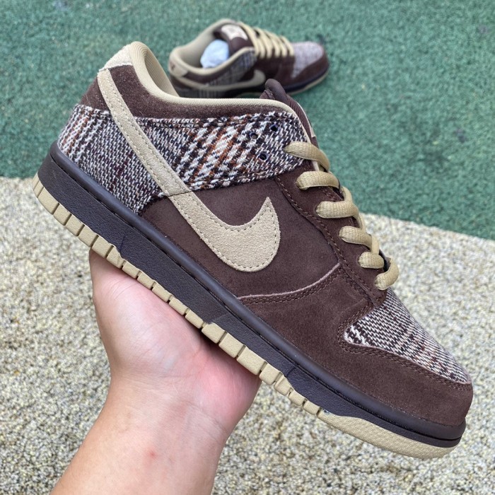 Nike SB Dunk Low Tweed