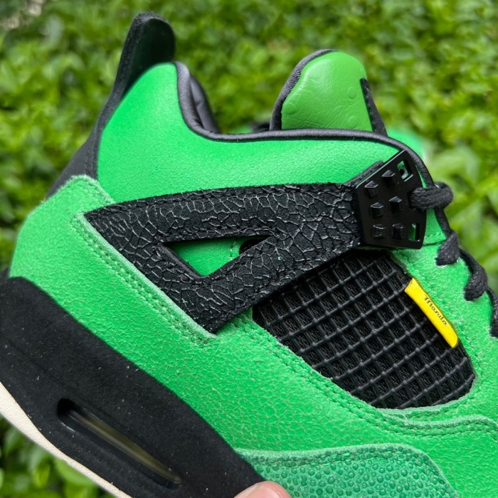 Air Jordan 4 Retro Manila