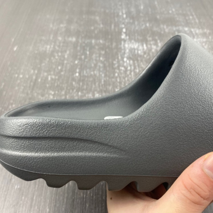 Adidas Yeezy Slide Slate Grey ID2350
