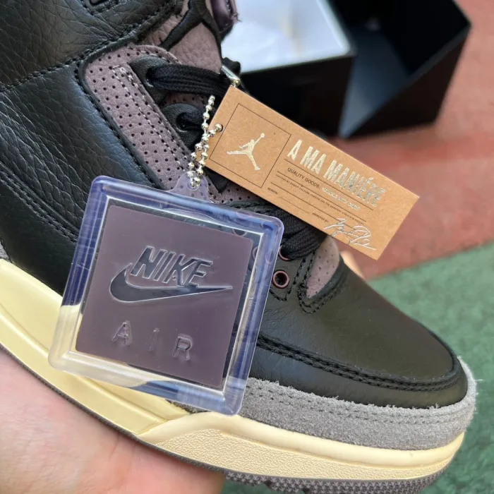 Air Jordan 3 Retro OG SP A Ma Maniére Black Violet Ore
