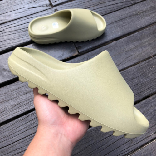 adidas Yeezy Slide Bone FZ5904