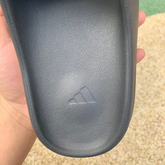 Adidas Yeezy Slide Onyx HQ6448