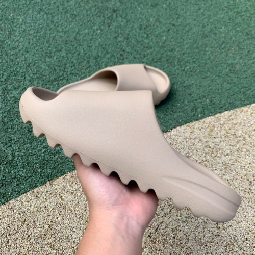 adidas Yeezy Slide Pure (Restock Pair)GW1934