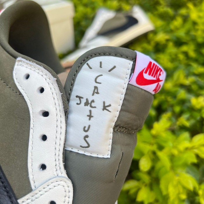 Air Jordan 1 Retro Low OG Travis Scott Olive Alternate