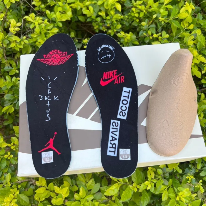 Air Jordan 1 Retro Low OG Travis Scott Olive Alternate