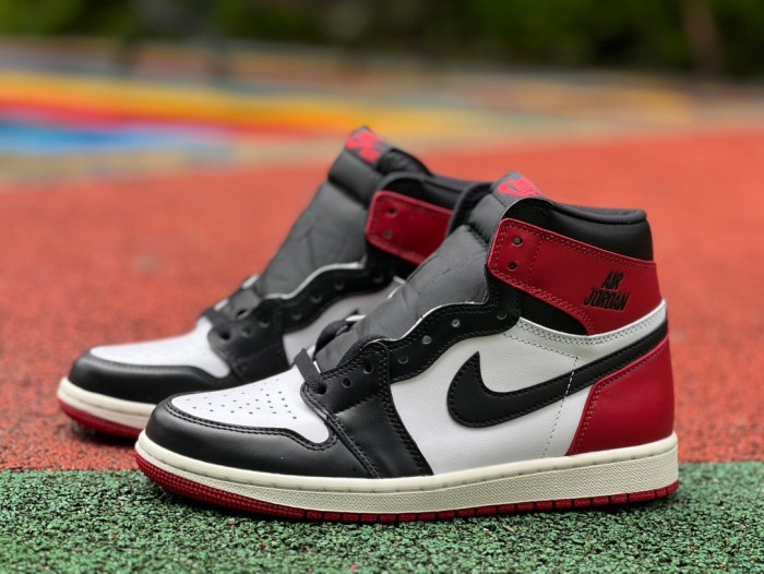 Air Jordan 1 Retro High OG 'Black Toe Reimagined'