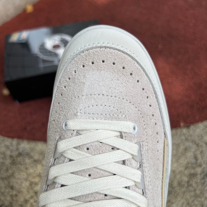 Air Jordan 2 Retro Low Shelflife
