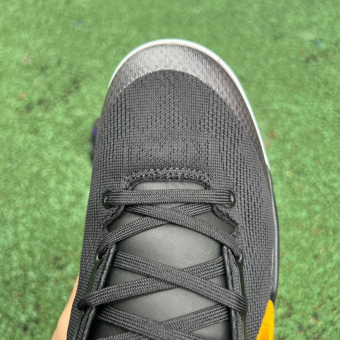 Kobe 8 Protro Lakers Away