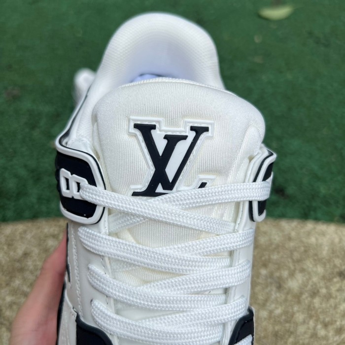 Louis Vuitton LV shoes
