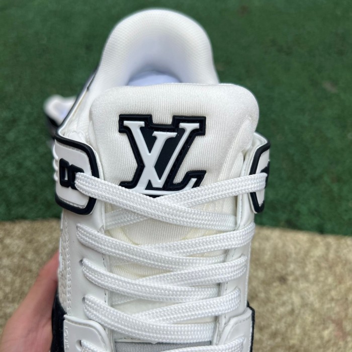Louis Vuitton LV shoes