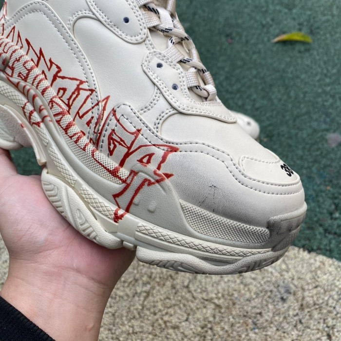 Balenciaga Triple S