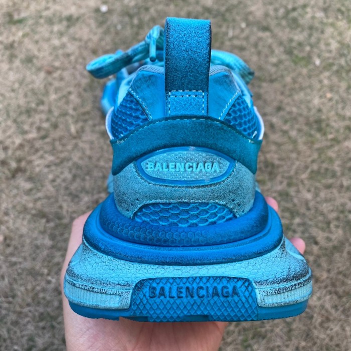Balenciaga 3XL