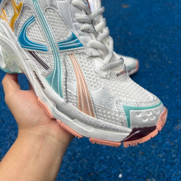 Balenciaga Runner