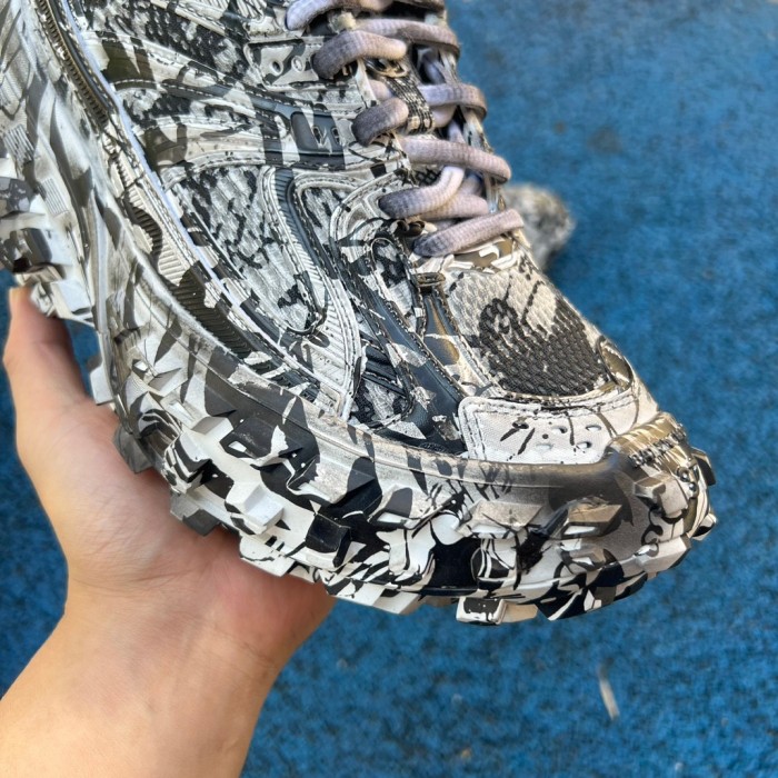 Balenciaga Defender Rubber Platform Sneakers