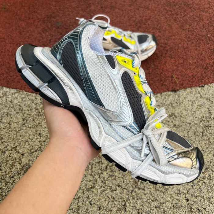 Balenciaga 3XL
