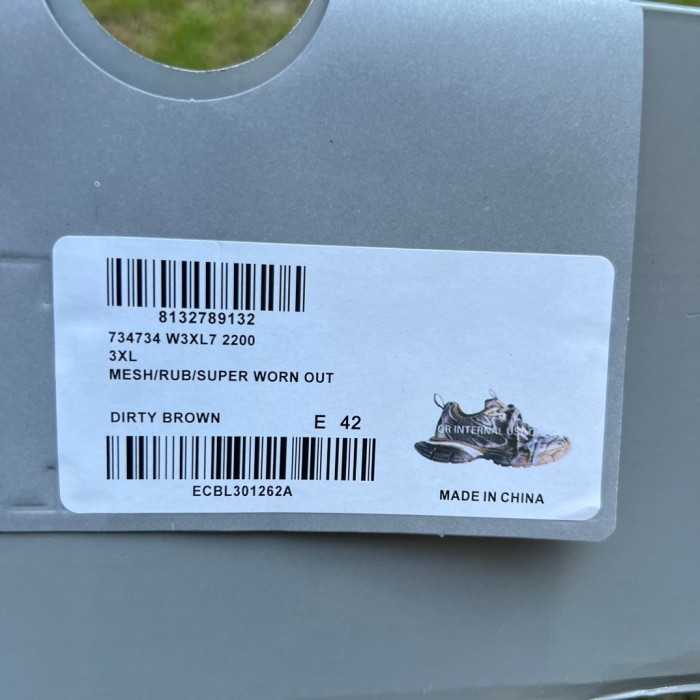 Balenciaga 3XL