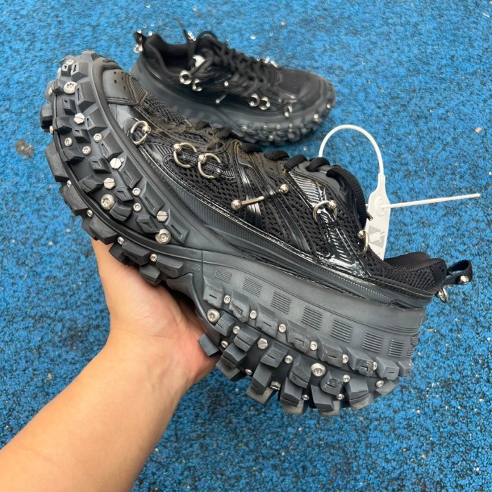 Balenciaga Defender