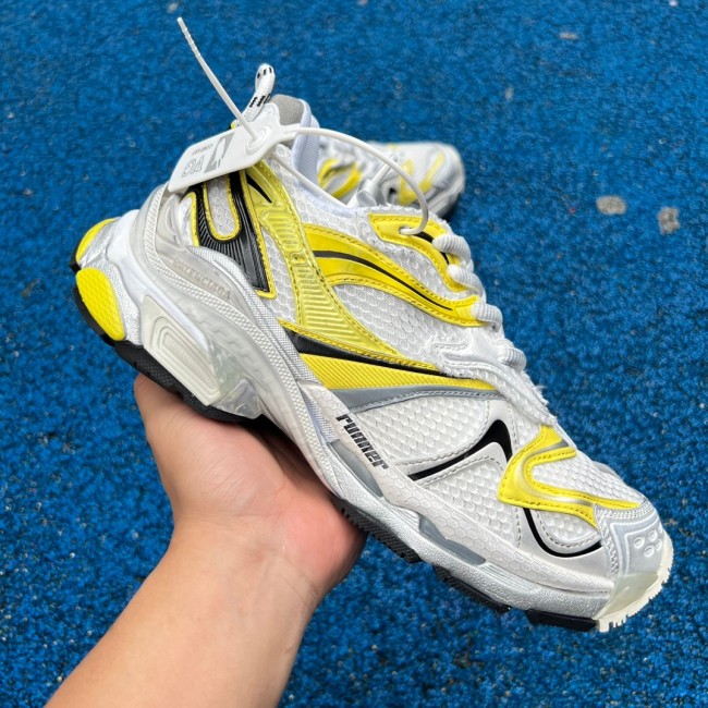 Balenciaga Runner