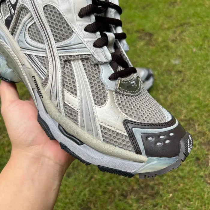 Balenciaga Runner