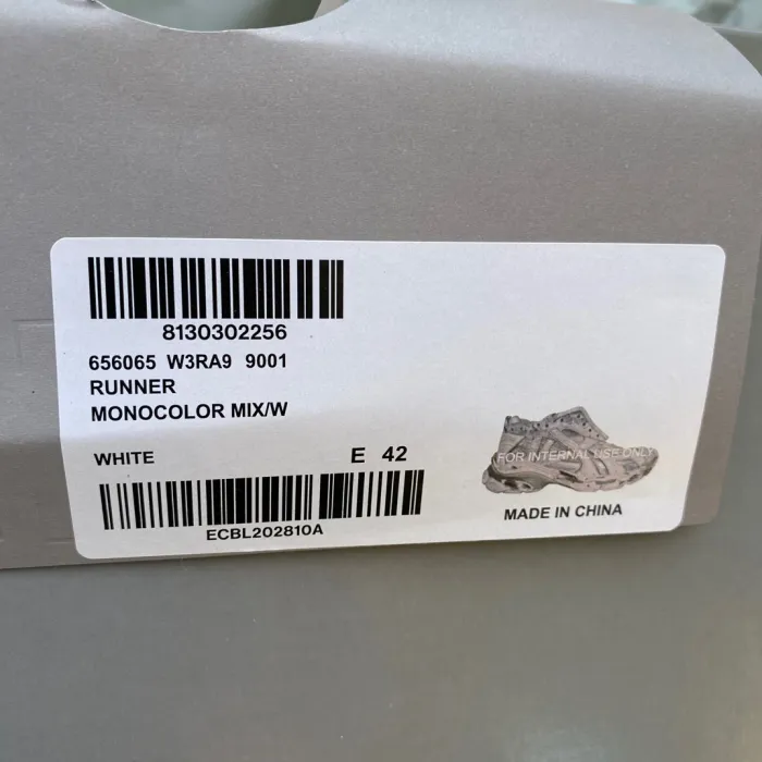 Balenciaga Runner