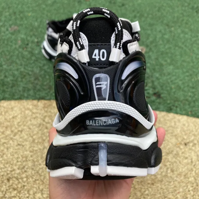 Balenciaga Runner