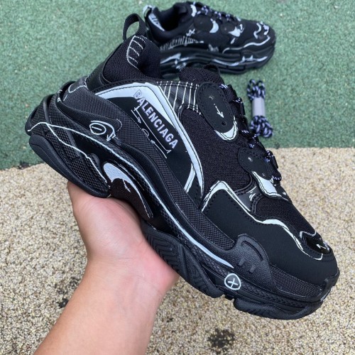 Balenciaga Triple S