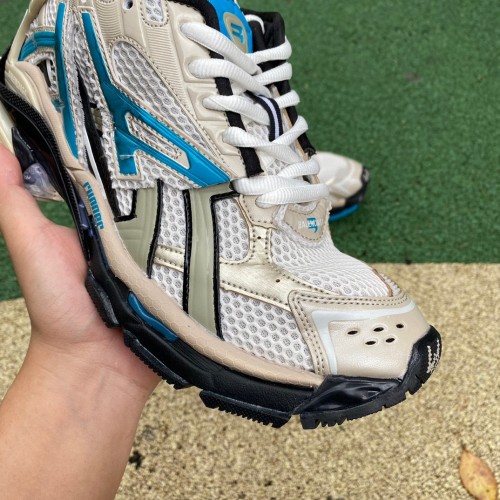 Balenciaga Runner